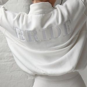 SIX STORIES BRIDE SET (Sweatshirt + shorts)